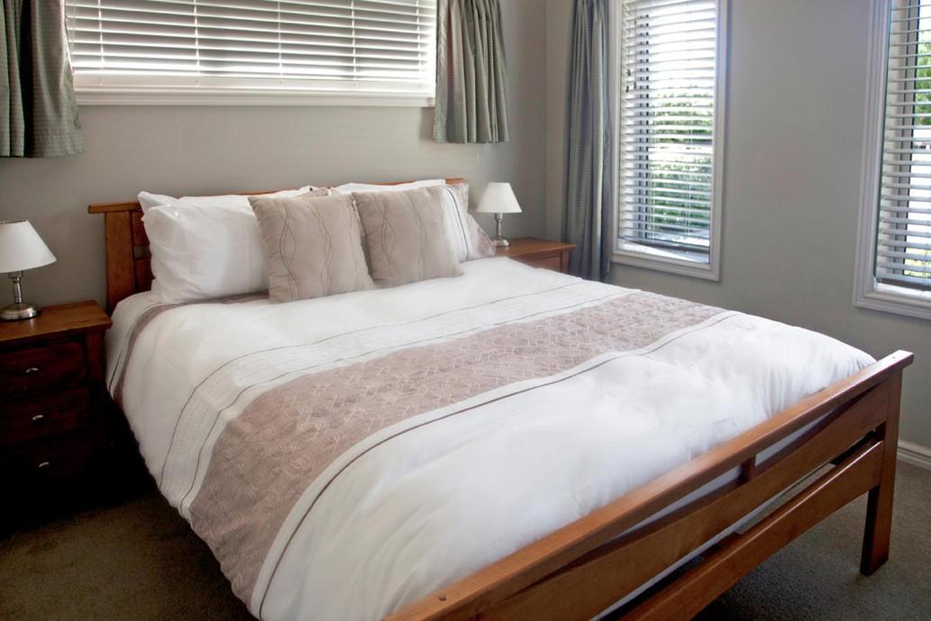 Hyland Haven Villa Wanaka Bagian luar foto