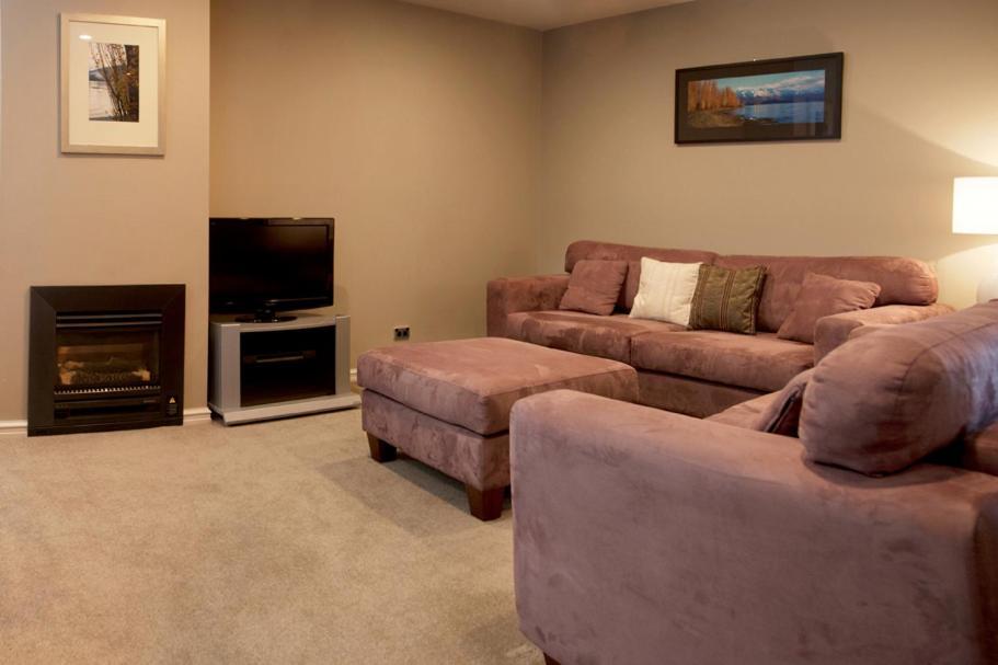 Hyland Haven Villa Wanaka Bagian luar foto